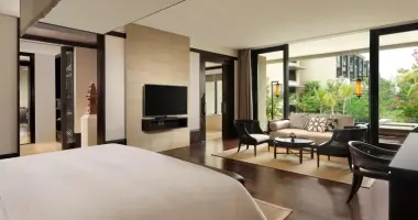 Cliff Private Pool Junior Suite